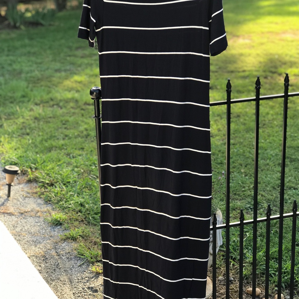 Loft (Ann TAYLOR) Maxi Dress